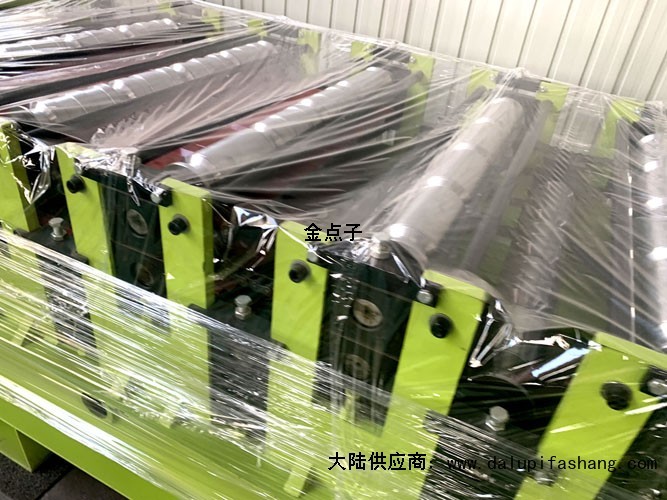 忻州市代县沧州红旗压瓦机设备有限公司☎13833981599广东850彩钢压瓦机