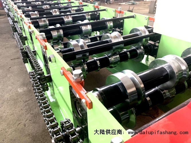 中国河北华泰压瓦机设备有限公司建阳市☎13832763199云浮c型钢机定做