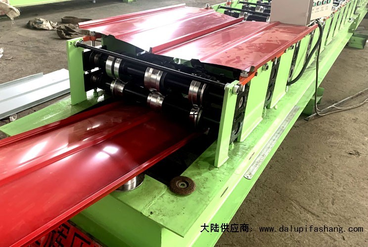 三明市将乐县河北华泰压瓦机设备有限公司☎13833744009宁波彩钢瓦设备
