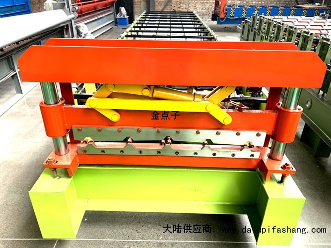 乐安县中国河北红旗压瓦机设备有限公司☎13803238458河池彩石金属瓦设备