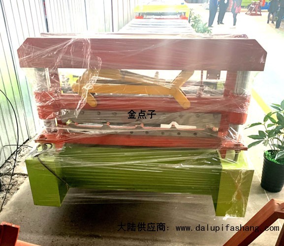 中国沧州红旗压瓦机设备有限公司辽宁省营口市老边区☎15833768669气热复合板机