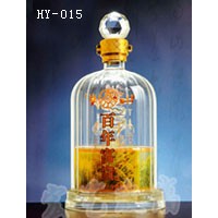 河南玻璃工艺酒瓶生产公司-宏艺玻璃制品厂家供应内画酒瓶
